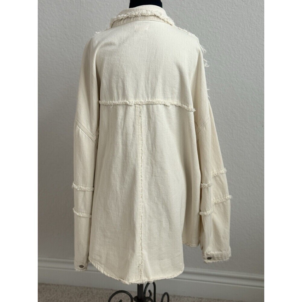 POL Shacket Oatmeal Denim Long Sleeve Button Down Studs Women’s XL Oversized NWT - Picture 3 of 9